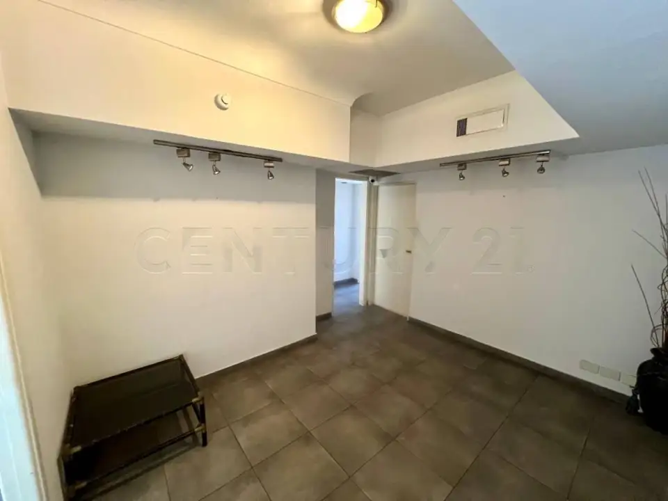 Oficina de 530 m² en Chacarita, foto 4