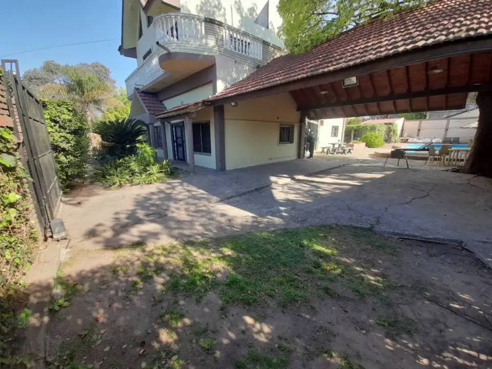 Quinta de 5 ambientes en Florencio Varela, foto 2