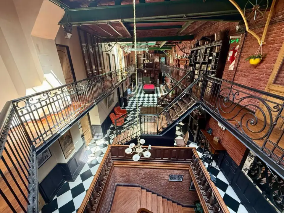 Hotel de 850 m² en Monserrat, foto 4