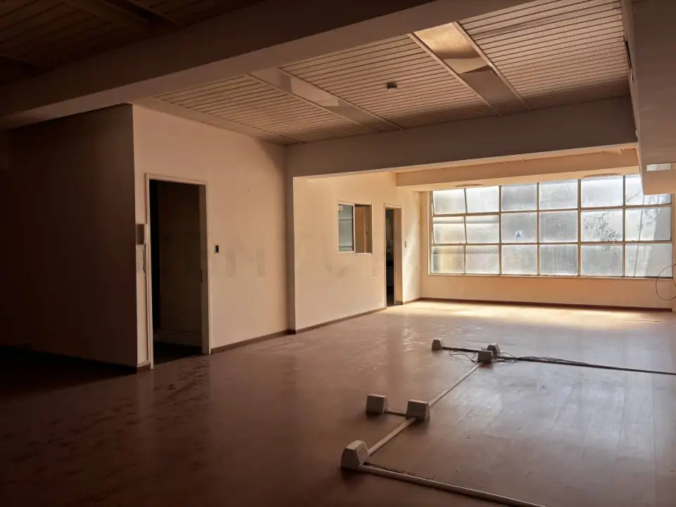 Oficina de 187 m² en Monserrat, foto 3