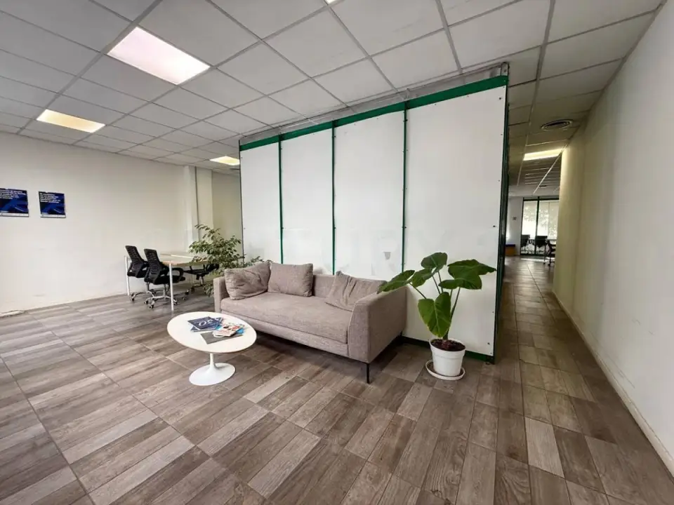 Oficina de 1.170 m² en Microcentro, foto 3