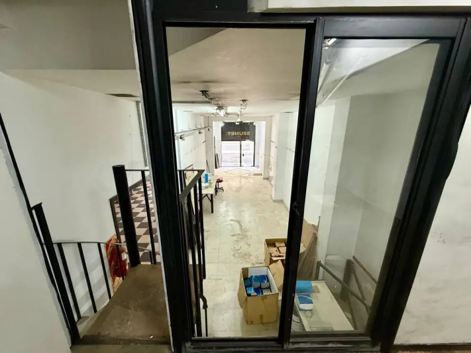Depósito de 135 m² en Monserrat, foto 5