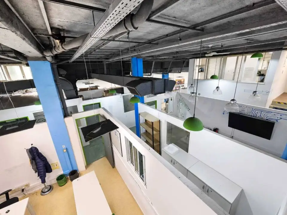 Oficina de 600 m² en Palermo, foto 3