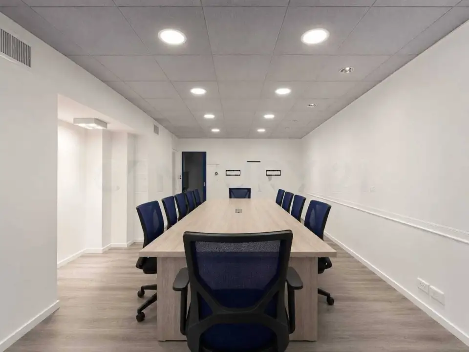 Oficina de 600 m² en Palermo, foto 5
