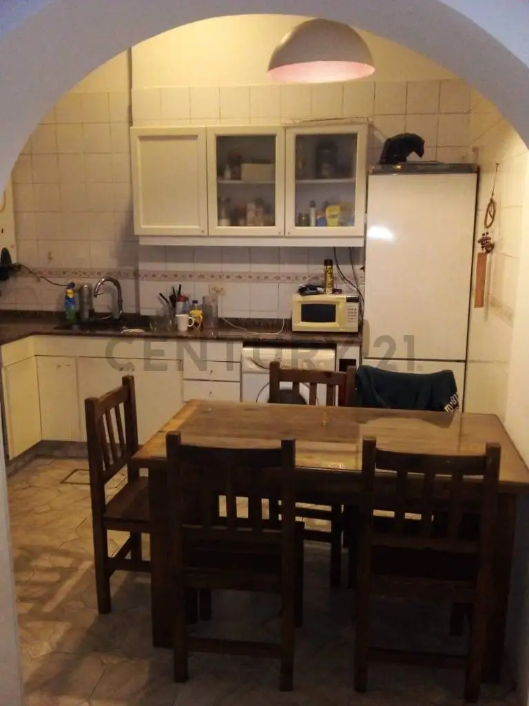 Casa de 6 ambientes en Parque Chacabuco, foto 4