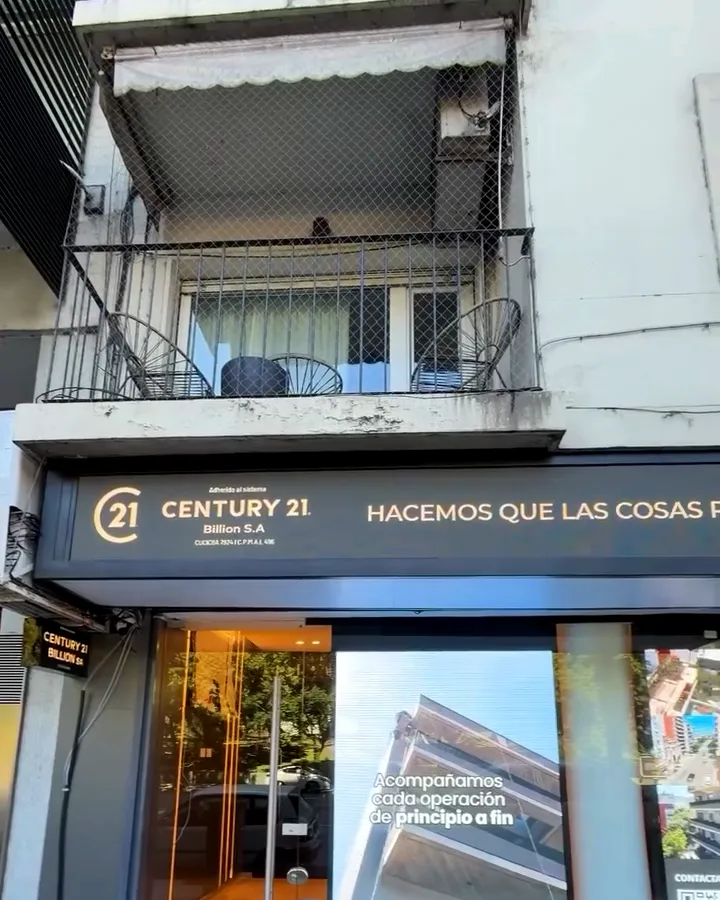 El local de Century 21 Billion sobre la calle