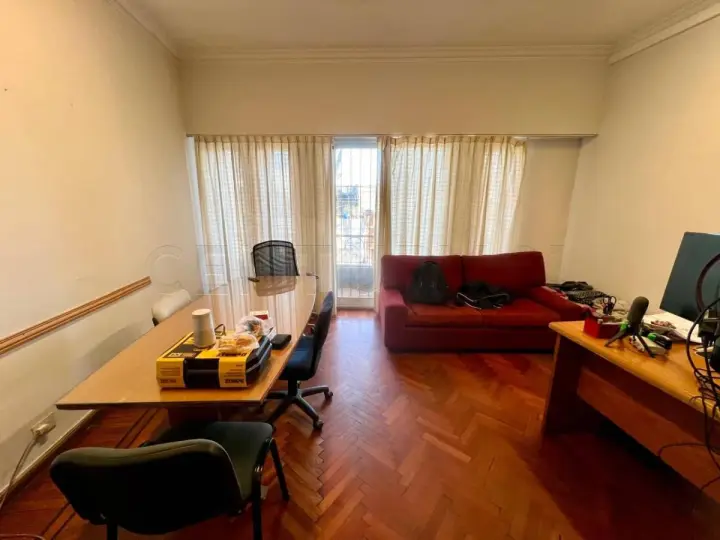 Oficina de 530 m² en Chacarita, foto 1