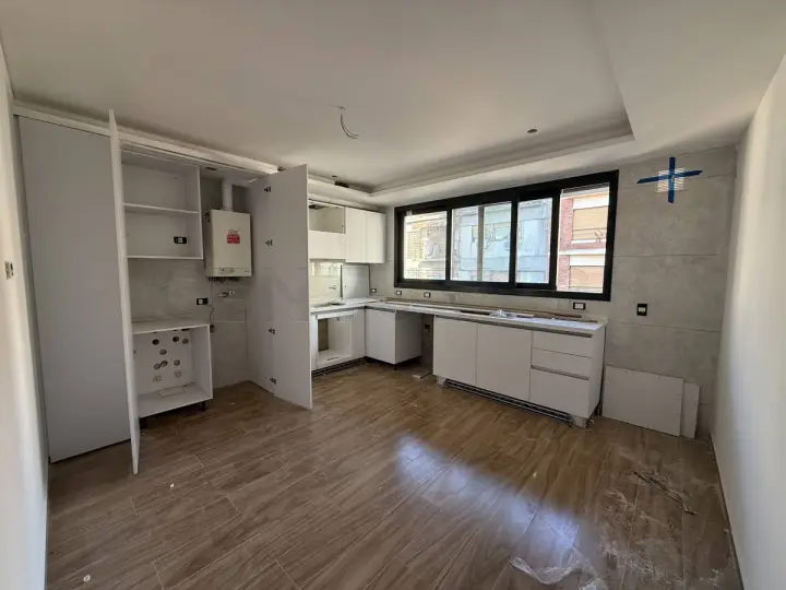 Departamento de 4 ambientes en Flores, foto 1