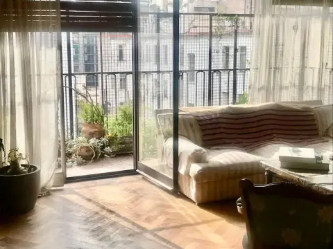 Departamento de 4 ambientes en Recoleta