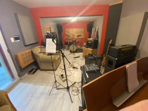 Casa de 7 ambientes en Berazategui