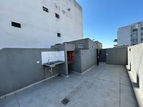 Departamento de 2 ambientes en Flores