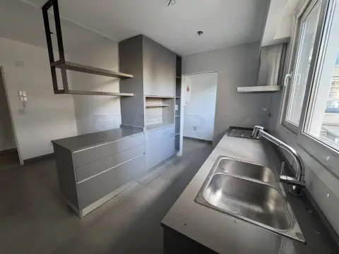 Departamento de 4 ambientes en Flores