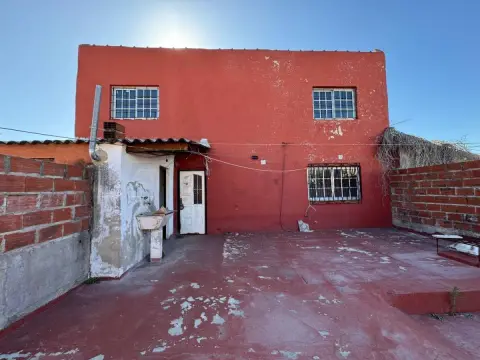 Casa de 6 ambientes en Morón