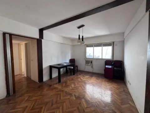 Departamento de 3 ambientes en Recoleta