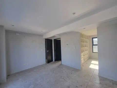Casa de 4 ambientes en Canning