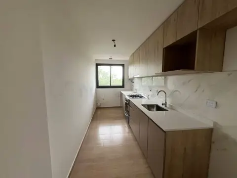 Departamento de 3 ambientes en Flores