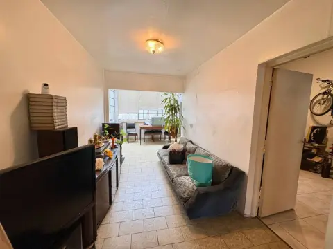 Casa de 3 ambientes en Monte Castro